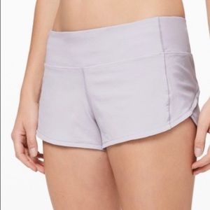EUC lululemon light gray speed up short 2.5”